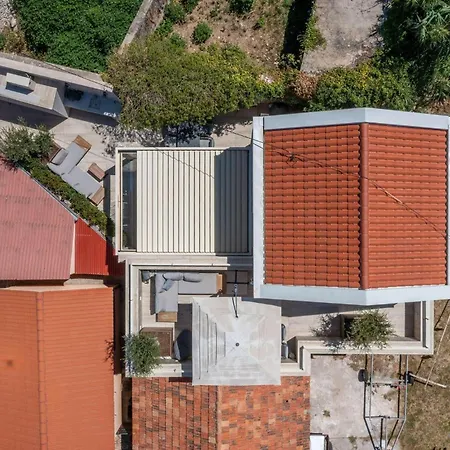 Aenona Tatil Evi Nin