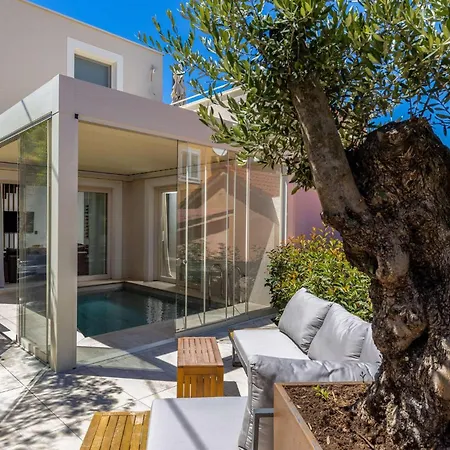 Aenona Tatil Evi