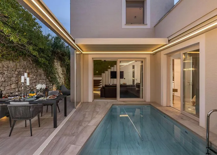 Ferienhaus Aenona *